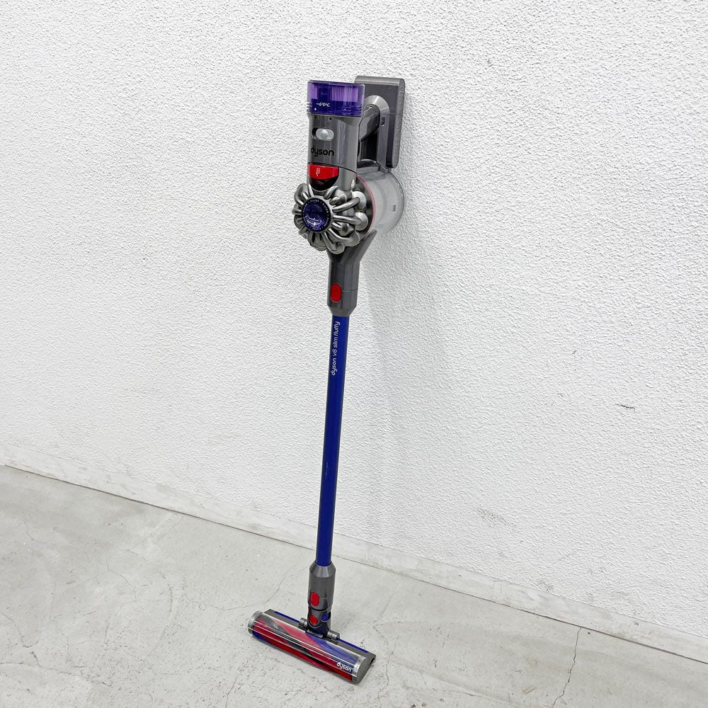 ダイソン dyson V8 Slim Fluffy コードレス掃除機 SV10K EXT BK 専用充電ドック & アタッチメント付 〓