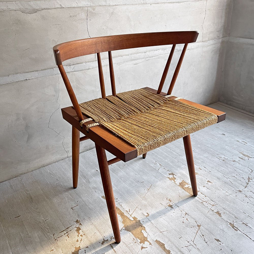 桜製作所 グラスシートチェア GRASS SEATED CHAIR アームチェア ウォールナット無垢材 い草 ジョージ・ナカシマ George Nakashima 焼印有り ♪