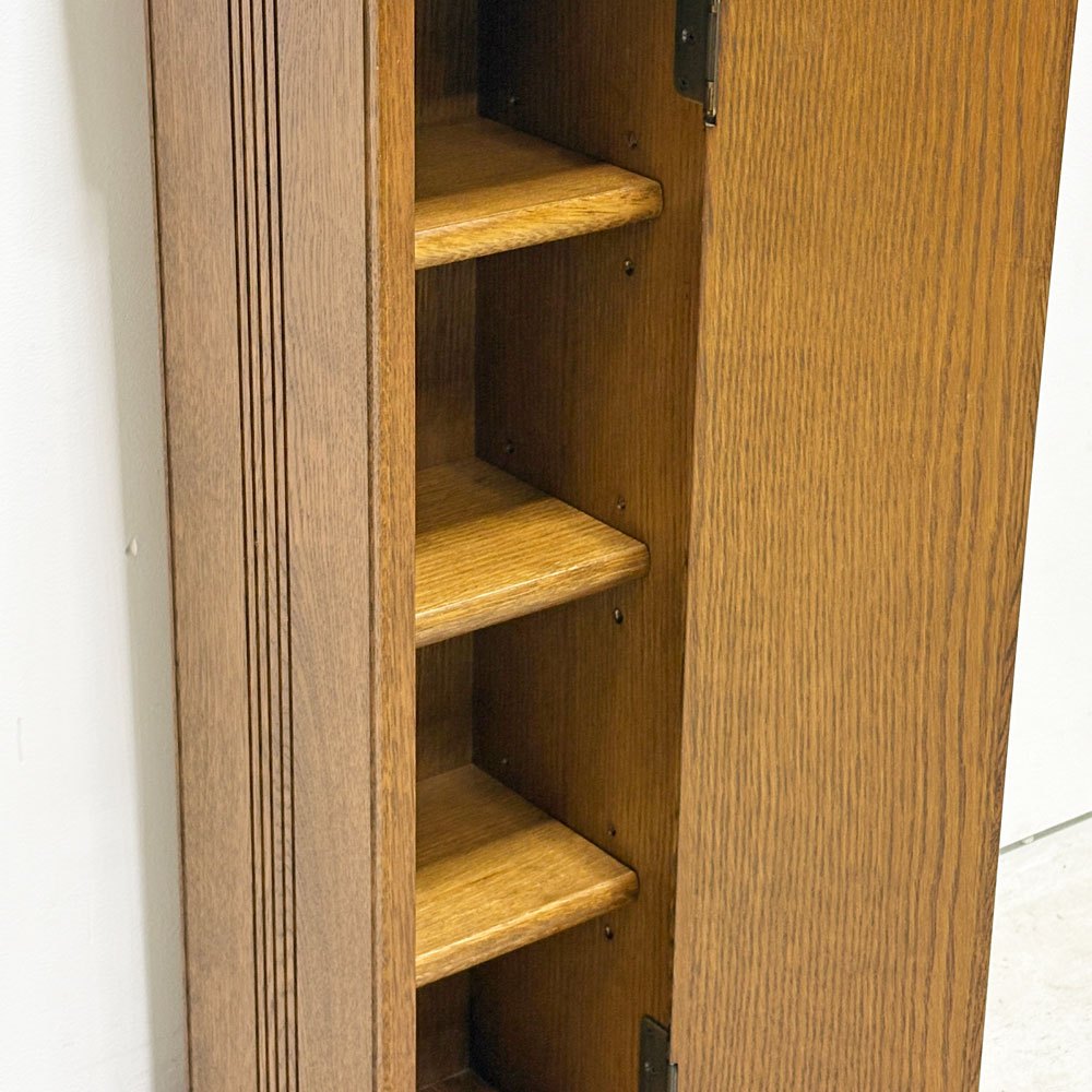 オーク材 キャビネット 小型収納 花台 H80cm 棚板4枚 ロイズアンティークス Lloyd's Antiques 購入品 ●