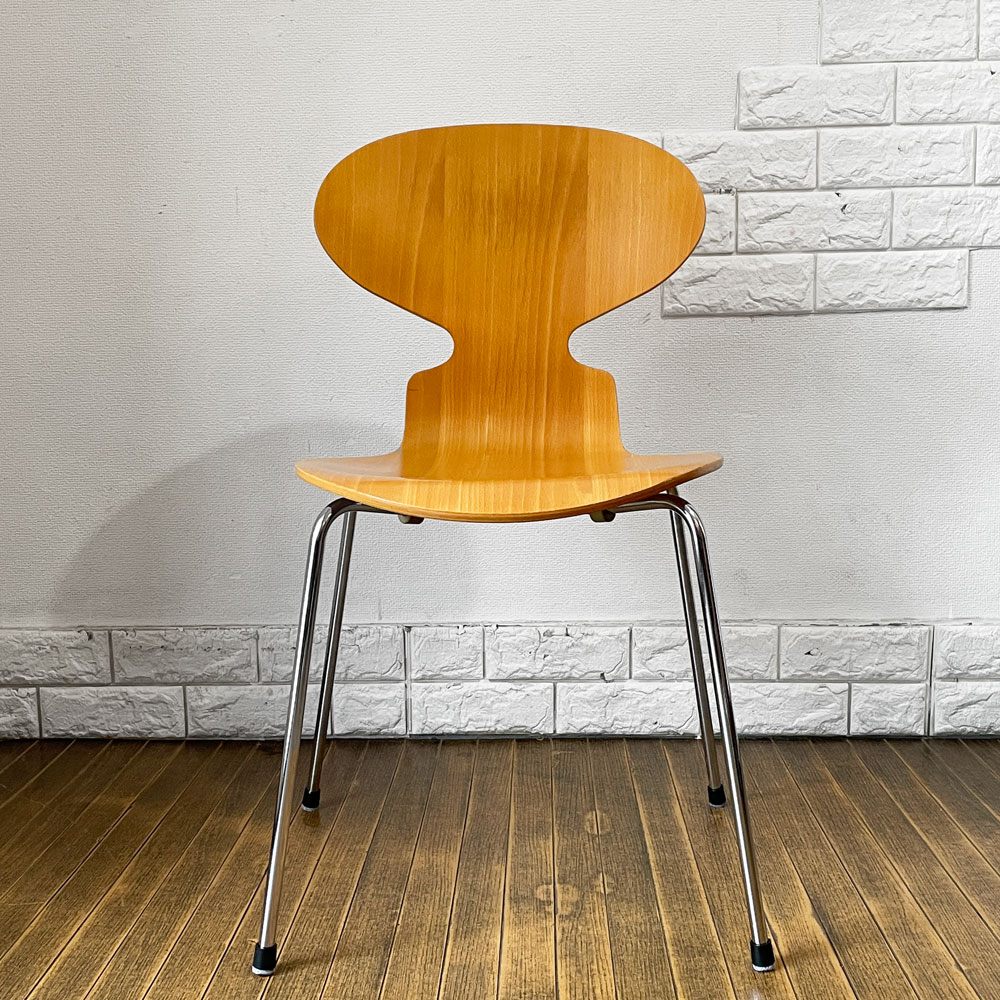フリッツハンセン Fritz Hansen 3101 アリンコチェア アントチェア 4本脚 ナチュラルビーチ ラッカー仕上げ フェルトグライズ アルネ・ヤコブセン D ◎