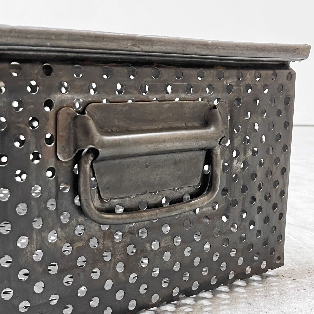 SCHAFER スタッキング ストレージボックス パンチングメタル インダストリアル ドイツビンテージ B ●