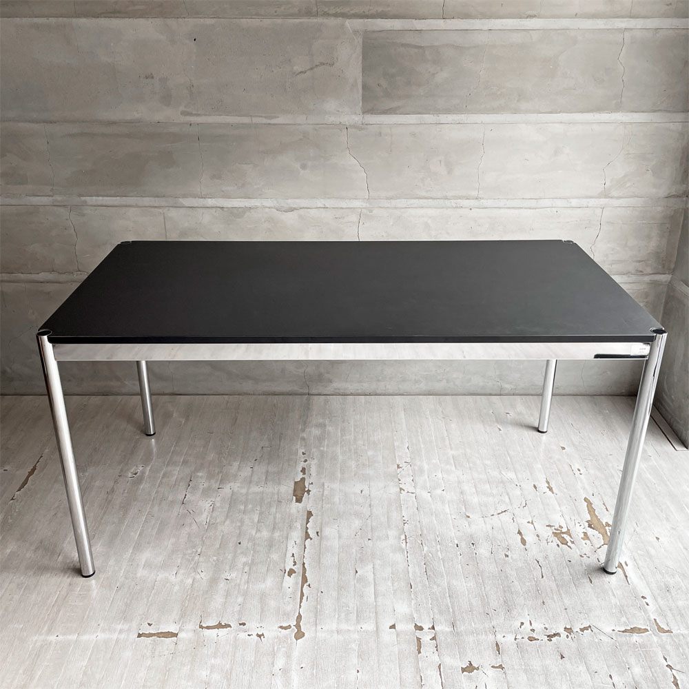 USMハラー USM Haller モジュラーファニチャー ハラーテーブル ワーキングデスク ダイニングテーブル リノリウム天板 チャコール W150cm アジャスター 高さ調整機能付き スイス ♪