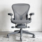 ハーマンミラー Herman Miller アーロンチェア デスクチェア リマスタード ライト Bサイズ グラファイトベース ビル・スタンフ ＆ ドン・チャドウィック ポスチャーフィット ■