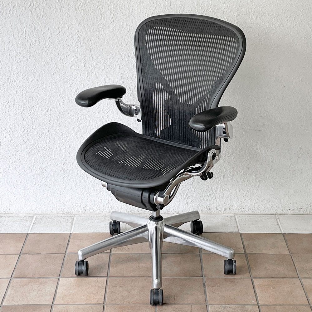 ハーマンミラー Herman Miller アーロンチェア Bサイズ ポスチャーフィット クラシックカーボンメッシュ ポリッシュドアルミベース ビル・スタンフ ＆ ドン・チャドウィック ◇
