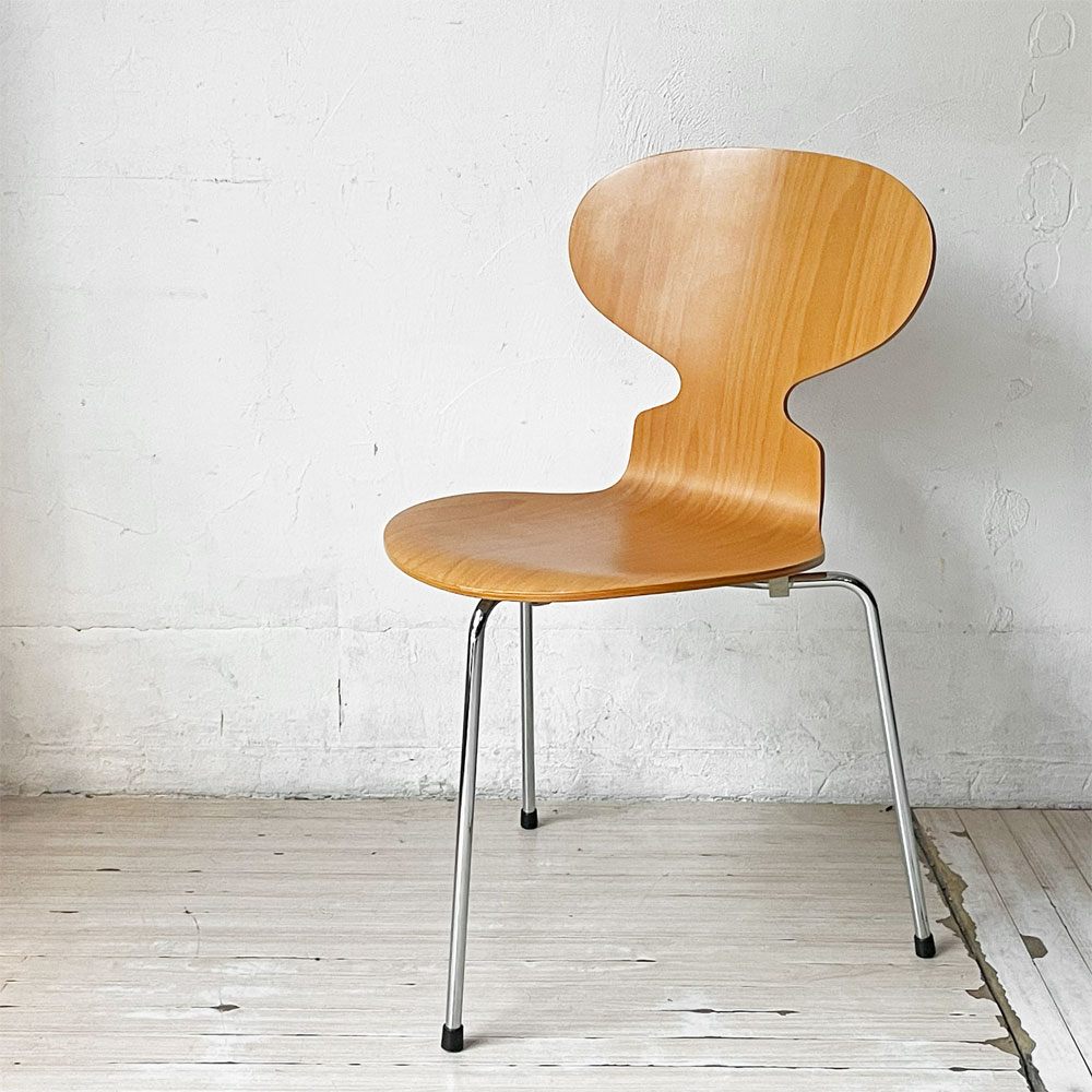 フリッツハンセン Fritz Hansen アントチェア 3本脚 ビーチ材 ラッカー仕上げ アルネ・ヤコブセン 北欧家具 2004年製 ★