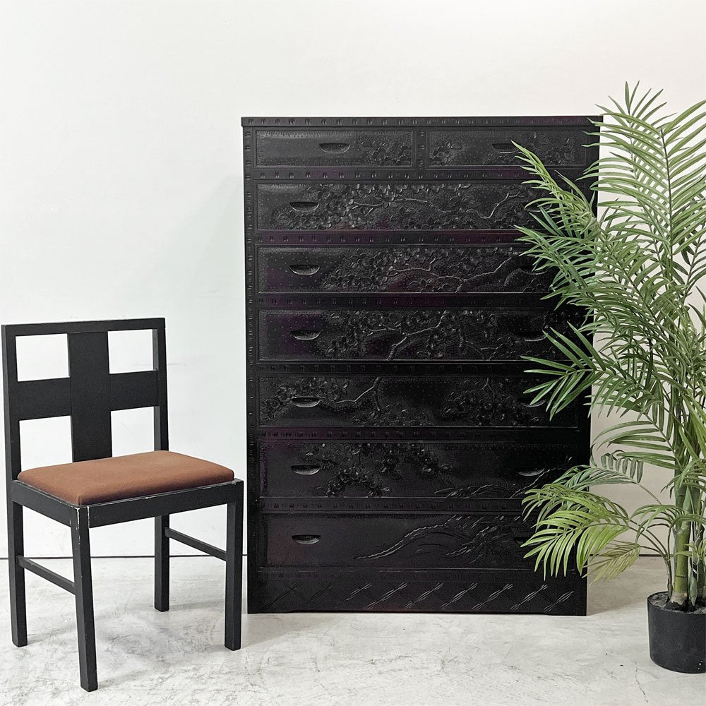 軽井沢彫 箪笥 チェスト 7段 抽斗8杯 桜彫刻 星打ち 細密彫刻 伝統工芸品 民藝家具 ●