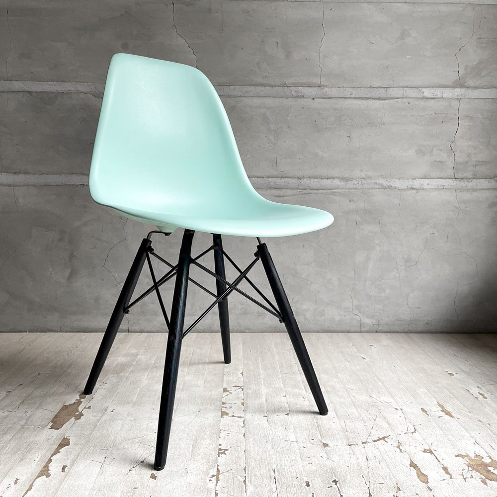 ハーマンミラー HermanMiller サイドシェルチェア ドゥエルレッグ DSW アクアスカイ × エボニー ポリプロピレン製 イームズ ミッドセンチュリー ♪