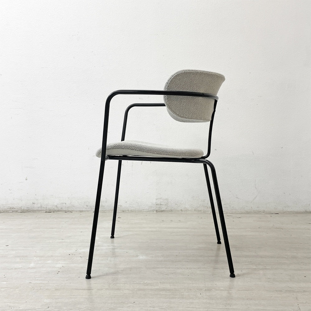 ワークプラス Work Plus ホアカチェア HOAKA CHAIR アームチェア スタッキング スチールフレーム ファブリック グレー アスプルンド取扱 A ●