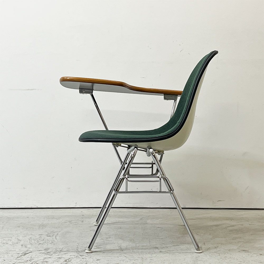 ハーマンミラー Herman Miller サイドシェルチェア セカンド 2nd ビンテージ アプホルスター スクールベース スタッキングベース 肘掛けテーブル付 イームズ ミッドセンチュリー B ●