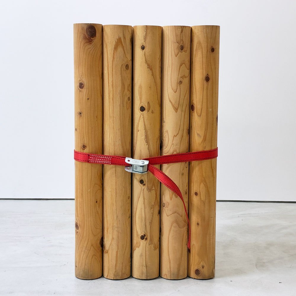 細い丸太を集めた サイドテーブル カフェテーブル H70cm ラッシング ベルト 天然木 無垢材 クラフト家具 ナチュラル ●