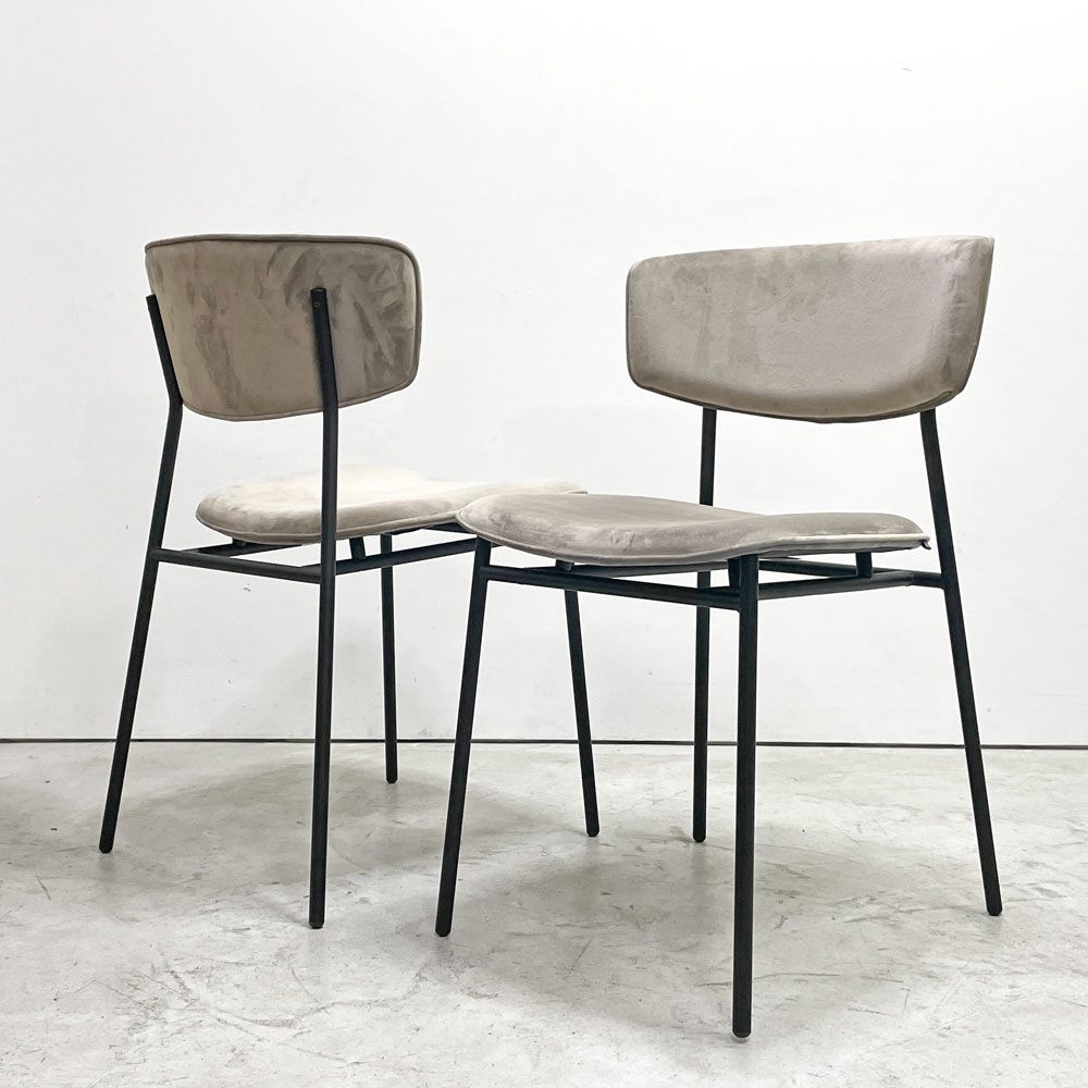 カリガリス Calligaris フィフティーズ FIFTIES ダイニングチェア サンドカラー×マットブラック ファブリック ベルベット スチール脚 モダンデザイン イタリア A ●