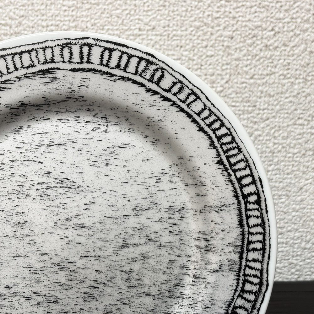 ママカロン ma.macaron 刺繍の転写プレート 19.5cm デザートプレート 中皿 磁器 現代作家 B ◎