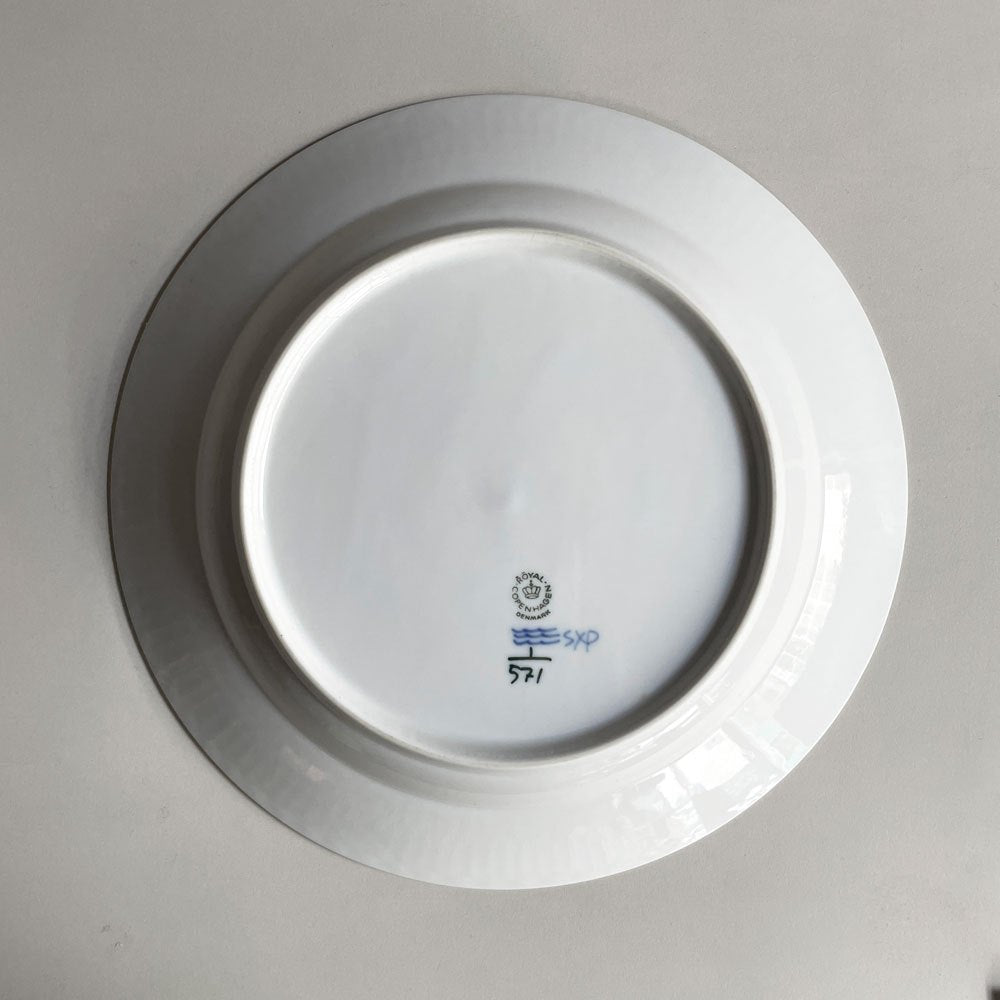 ロイヤルコペンハーゲン ROYAL COPENHAGEN ブルーフルーテッド ハーフレース ディーププレート 25.5cm 深皿 丸皿 陶器 北欧食器 廃番 美品 C ♪