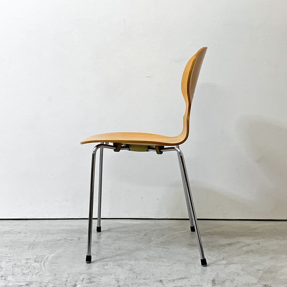 フリッツハンセン Fritz Hansen 3101 アリンコチェア アントチェア 4本脚 ナチュラルビーチ ラッカー仕上げ フェルトグライズ アルネ・ヤコブセン B ●