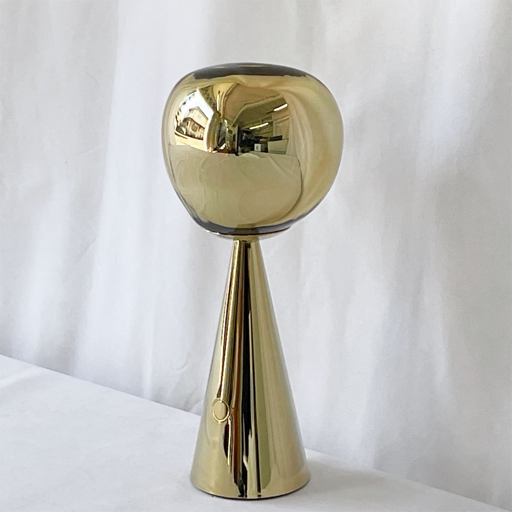 トムディクソン Tom Dixon メルトポータブル MELT PORTABLE ゴールド 内蔵LED テーブルライト 間接照明 未使用品 箱付 定価¥49,500- ◇