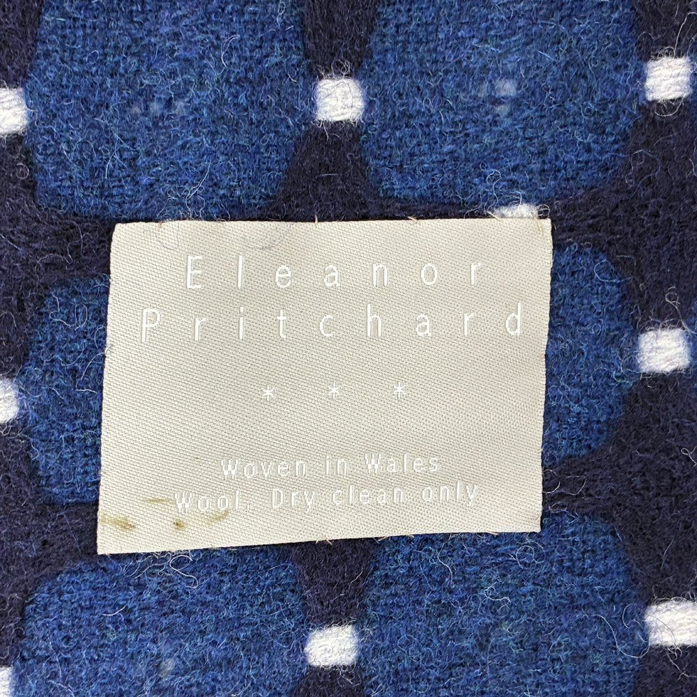 エレノア・プリチャード Eleanor Pritchard 525 LINE ホワイト × ブルー ブランケット 150×180cm イギリス 展示品 ◎