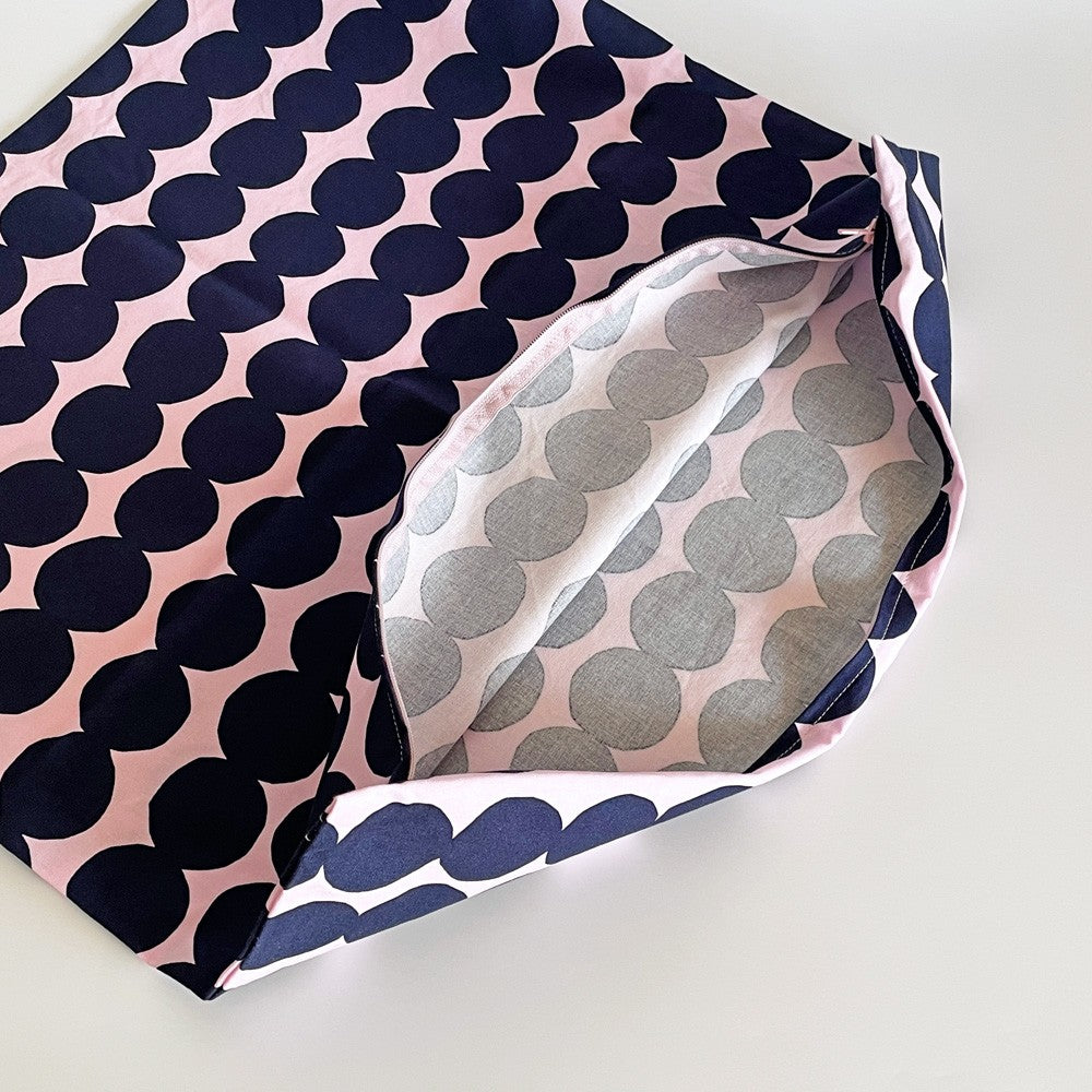 マリメッコ marimekko ラシィマット Rasyamatto クッションカバー ネイビー ピンク マイヤ・ロウエカリ コットン 廃番カラー 50×50cm 北欧 A ■