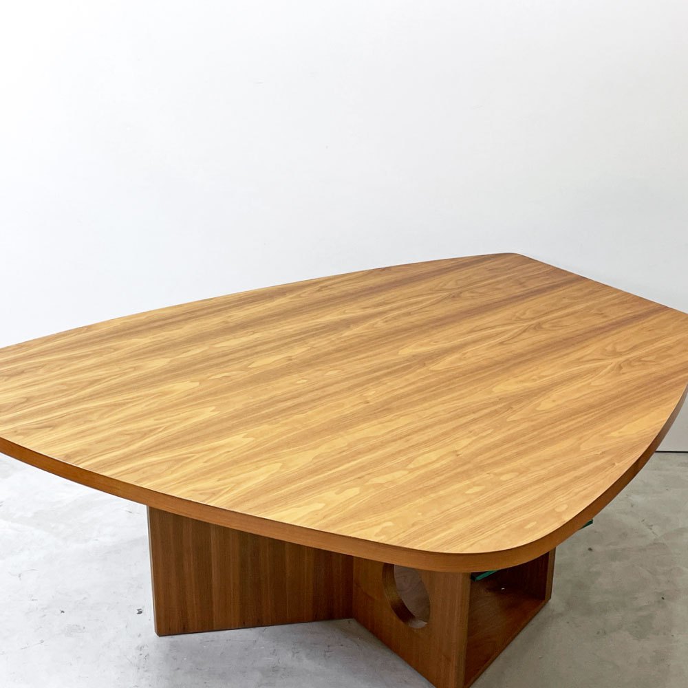 テクタ TECTA ダイニングテーブル M21 TABLE ウォールナット材 W175cm ドイツ バウハウス ACTUS取扱 定価￥732,600- ●