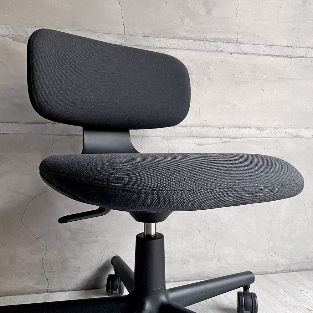 ヴィトラ vitra ルーキー Rookie デスクチェア キャスターチェア コンスタンチン・グルチッチ ダークグレー 定価￥78,100- ♪