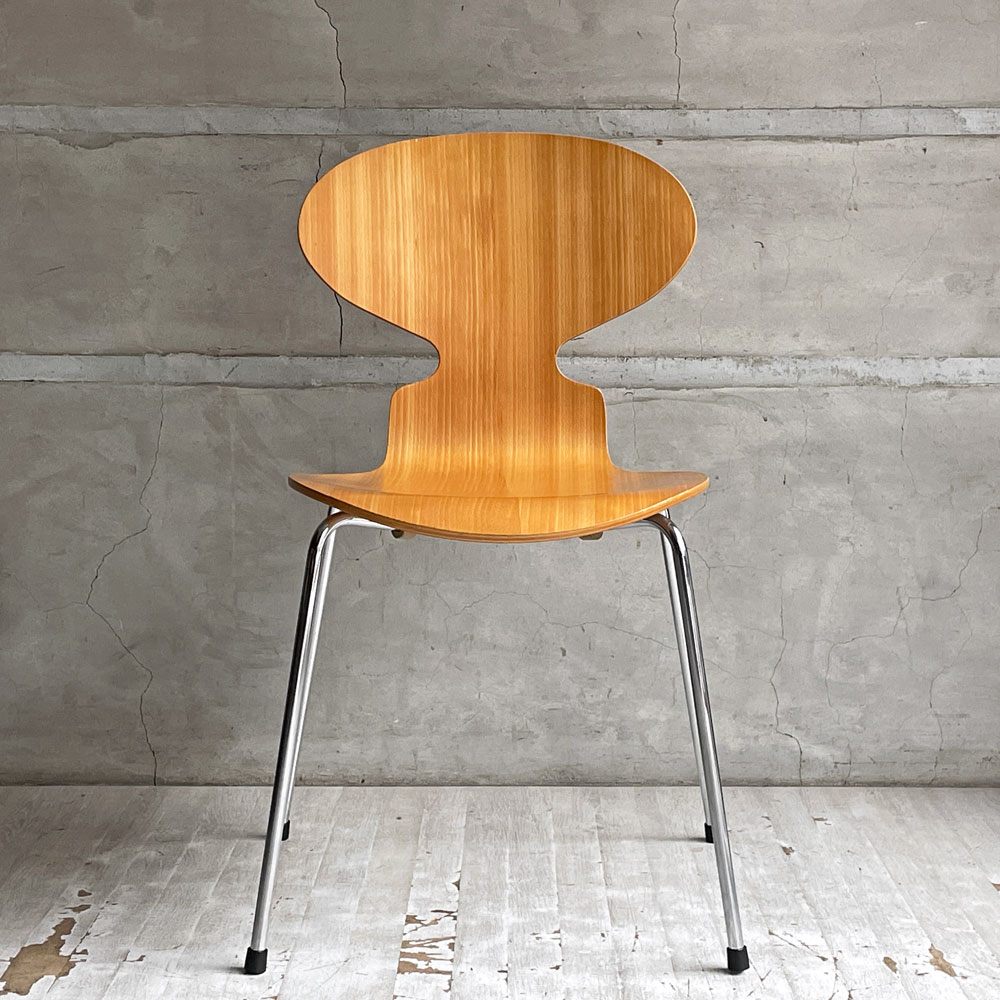 フリッツハンセン Fritz Hansen 3101 アントチェア 4本脚 ナチュラルビーチ材 ラッカー仕上げ アルネ・ヤコブセン 北欧家具 D ♪