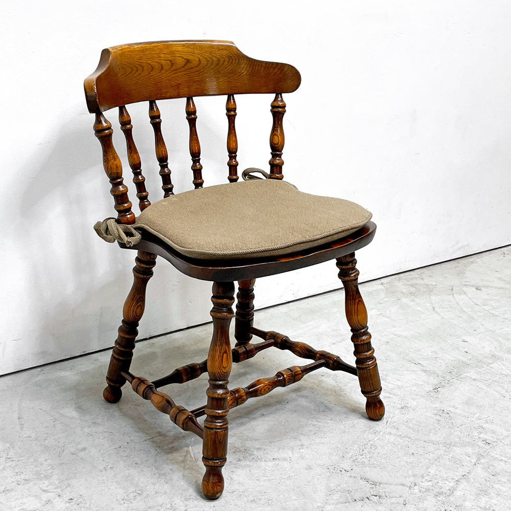 三越家具 ブルージュ Brugge カントリーハウス ダイニングチェア キャプテンチェア スポークバック ウィンザーチェア シートパッド付 カントリースタイル B ●