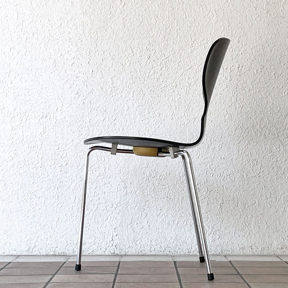 フリッツハンセン Fritz Hansen アントチェア アリンコチェア 3本脚 カラードアッシュ ブラック アルネ・ヤコブセン デンマーク 北欧家具 ◇