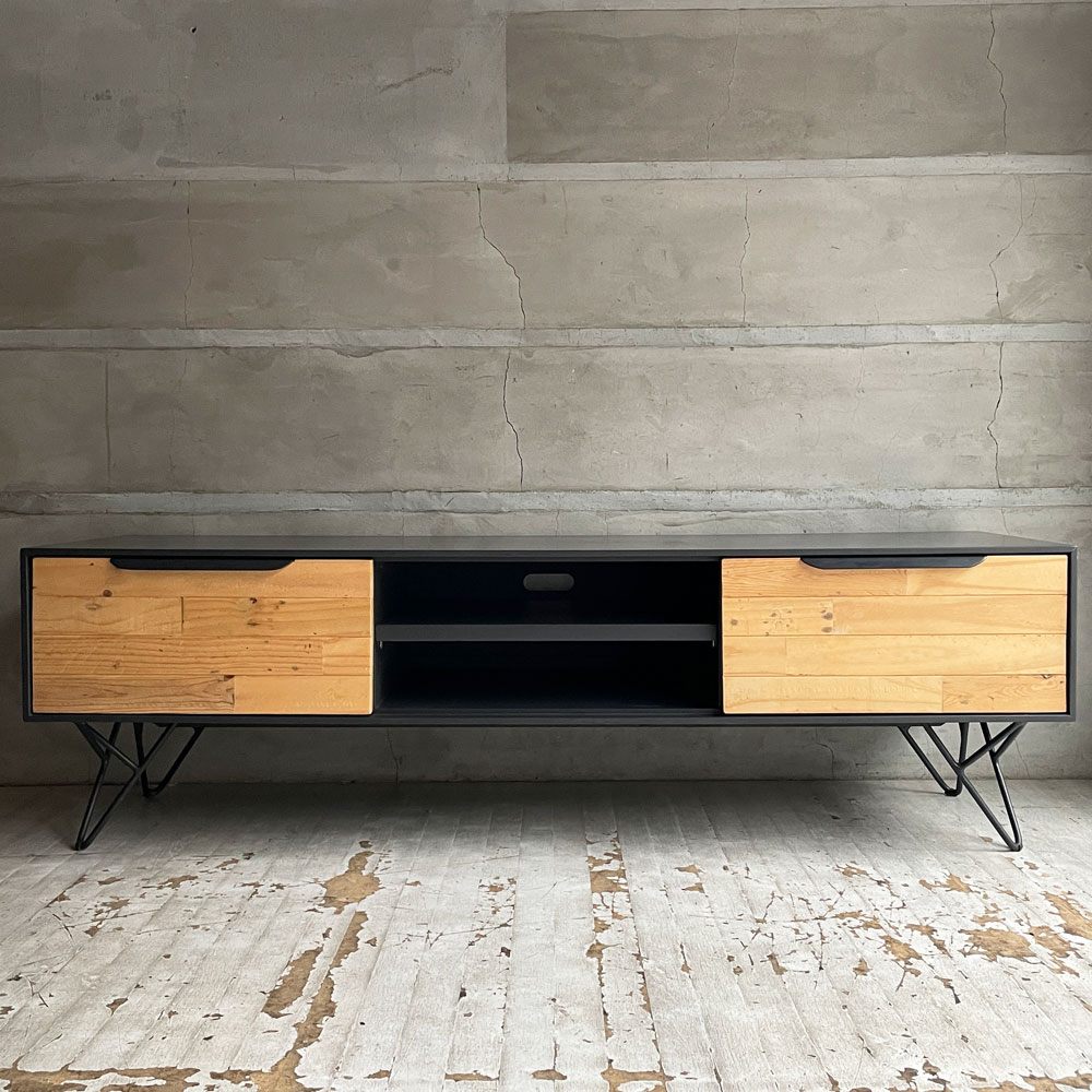 リビングハウス LIVING HOUSE. オッタシリーズ OTTA TVボード W150cm ローボード スチールレッグ 再生パイン無垢材 ナチュラルデザイン ♪