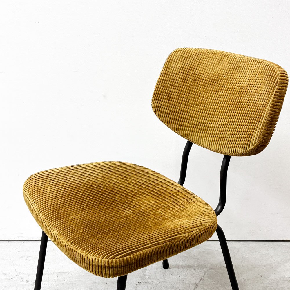 トラックファニチャー TRUCK FURNITURE スット ダイニングチェア SUTTO DINING CHAIR 張地 コーデュロイ×スチールフレーム インダストリアル 定価￥64,460- A ●