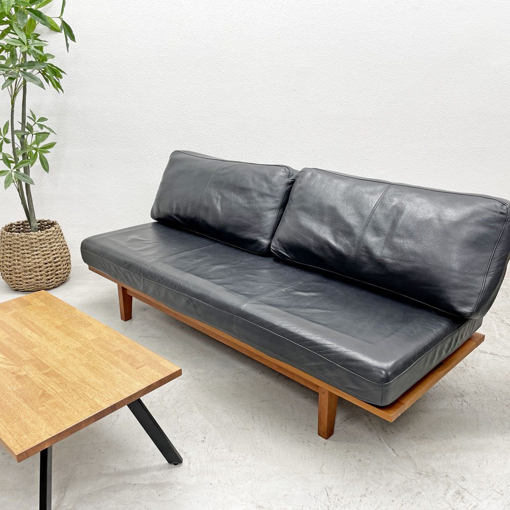 マスターウォール MASTERWAL リッツ RITZ 3Pソファ 3人掛け ウォールナット無垢材 本革シート W180cm アカセ木工 〓