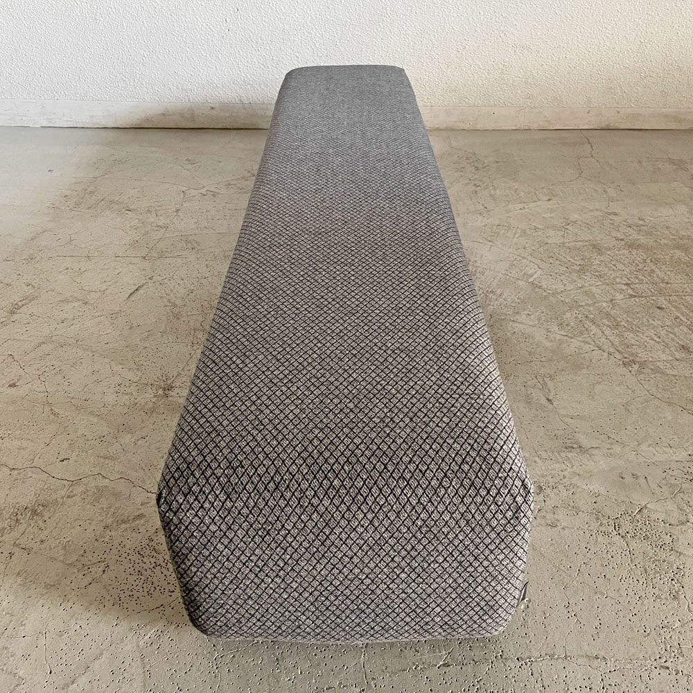 アクタス ACTUS キューブスツール CUBES STOOL クッションベンチ ベンチソファ W150cm ファブリック グレー系 カバーリング 参考価格￥37,800- 廃番 B 〓