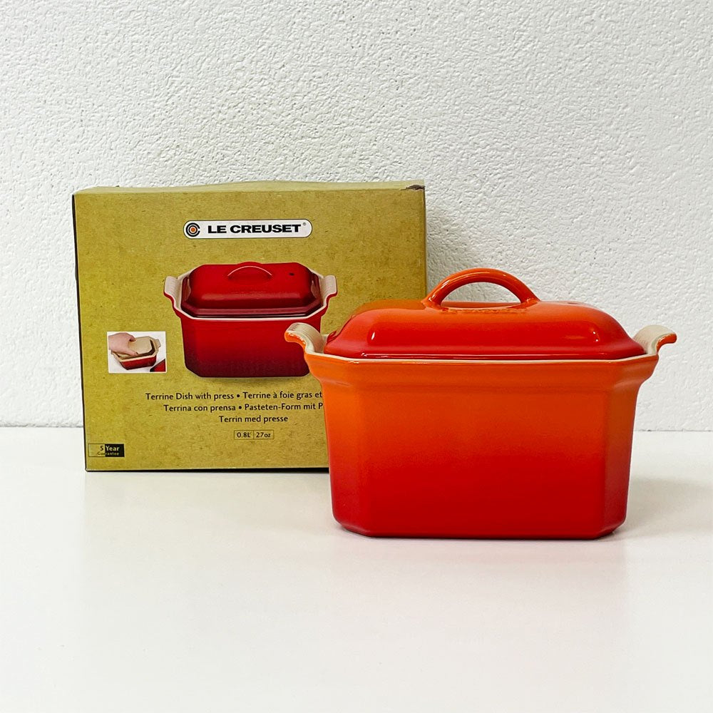 ルクルーゼ LE CREUSET テリーヌ型 TERRINE WITH PRESS プレス付き 0.6L フレイム ストーンウェア 箱付き 未使用品 ●