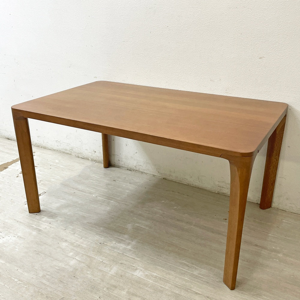 カリモク karimoku ダイニングテーブル DD4730 オーク材 W135cm ●