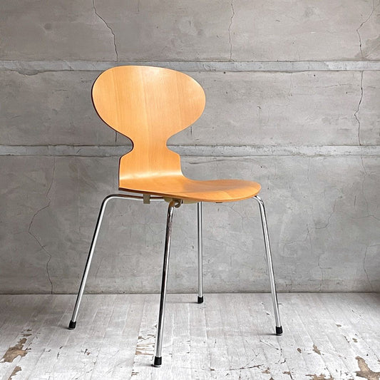 フリッツハンセン Fritz Hansen 3101 アリンコチェア アントチェア 4本脚 ナチュラルビーチ ラッカー仕上げ フェルトグライズ アルネ・ヤコブセン A ♪