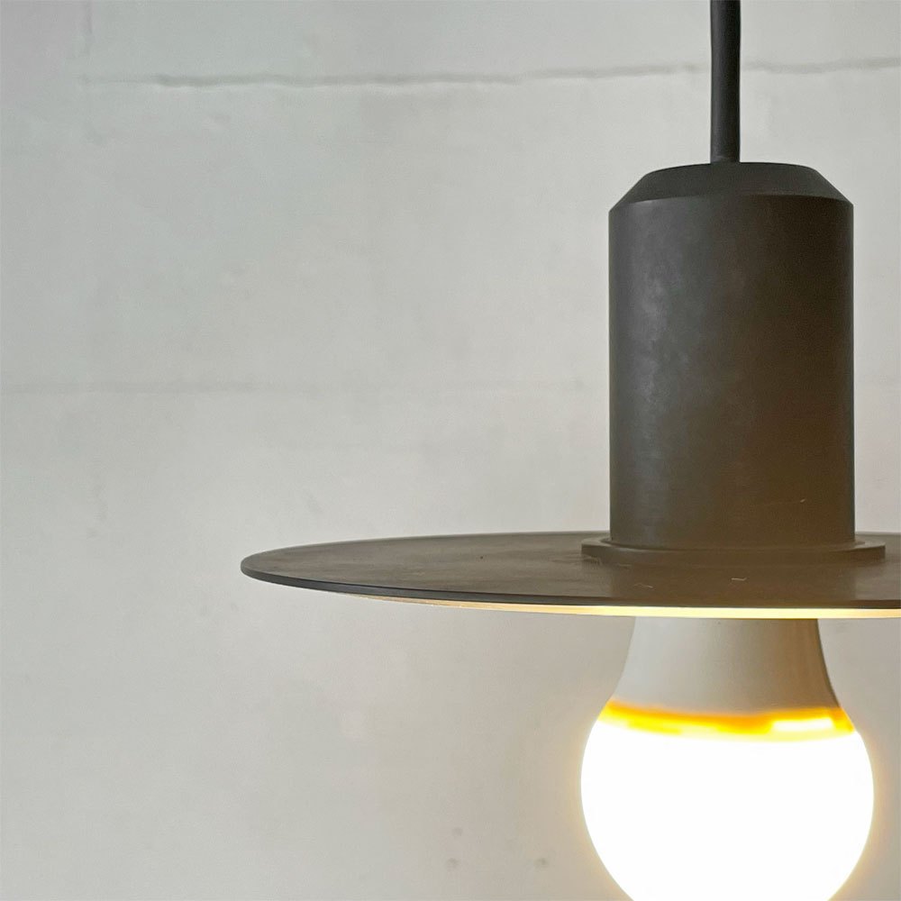 ニューライトポタリー New Light Pottery バレットフラットシェード Bullet flat shade 190 ペンダントライト ブラック 定価64,900円 ★