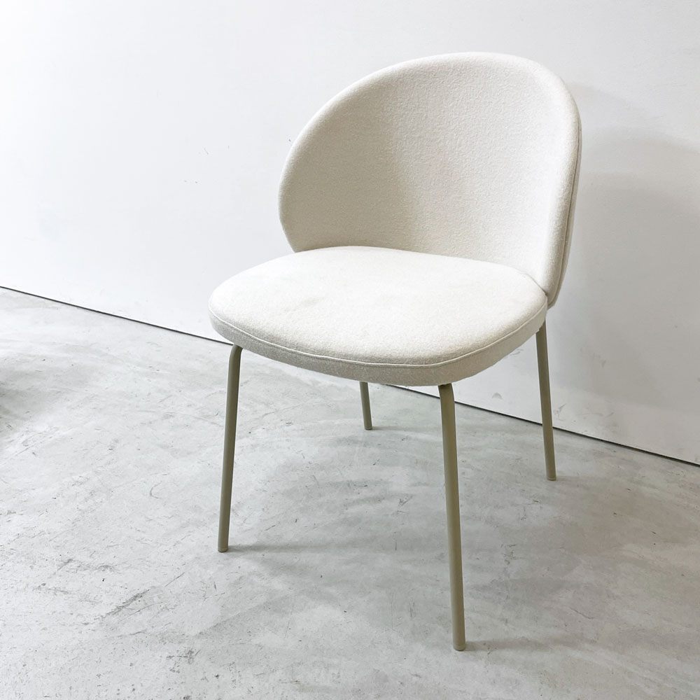 ボーコンセプト BoConcept プリンストン Princeton ダイニングチェア ベージュ ファブリック メタル脚 マットアッシュグレーラッカー仕上げ C ●