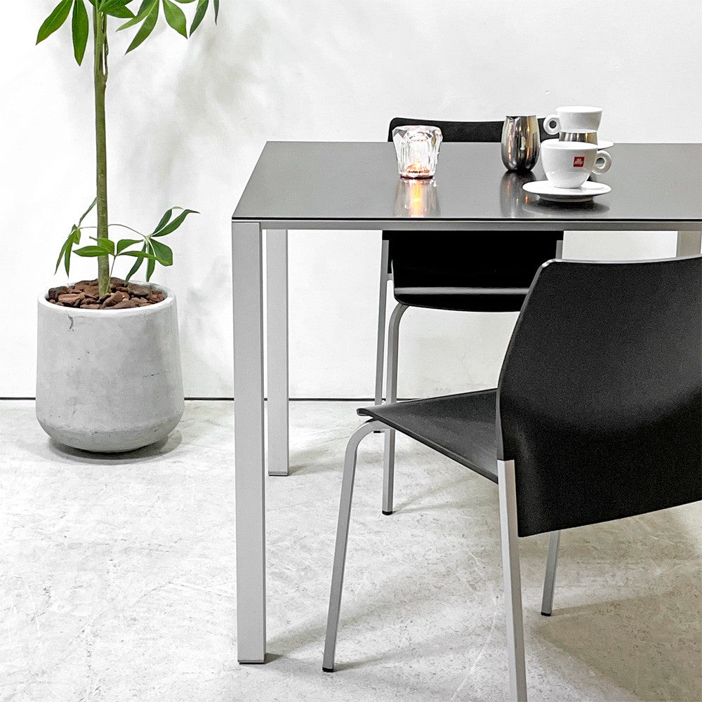 カッシーナイクスシー Cassina ixc. ロビン ROBIN スタッキングチェア ダイニングチェア プライウッド ブラック モダンデザイン 廃番 A ●