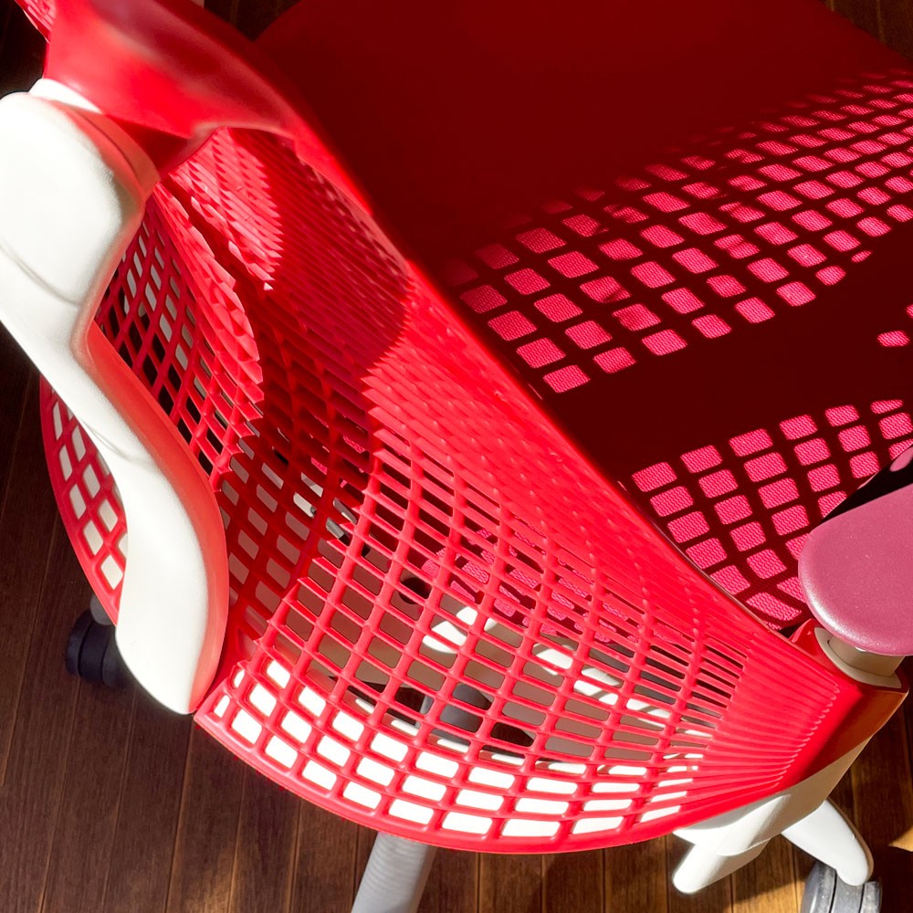 ハーマンミラー Herman Miller セイルチェア SAYL Chair デスクチェア 旧モデル イヴ・ベアール ホワイト × レッド 2012年製 モダンデザイン ◎