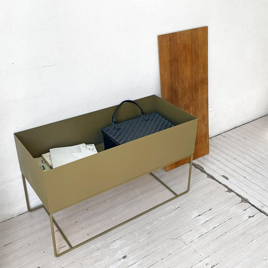 ファームリビング ferm LIVING プラントボックスラージ Plant Box Large 専用トレイ付 スチール×オーク オリーブ 参考価格￥69.300- ★
