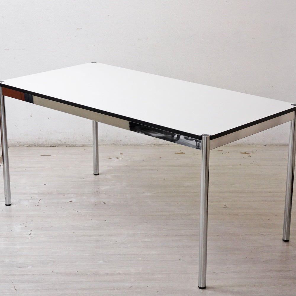 USMモジュラーファニチャー USM Haller USMハラーテーブル ワーキングデスク ダイニングテーブル W150×D75×H74cm アジャスター パールグレーラミネート(ホワイト) 高さ調整機能付 A ●