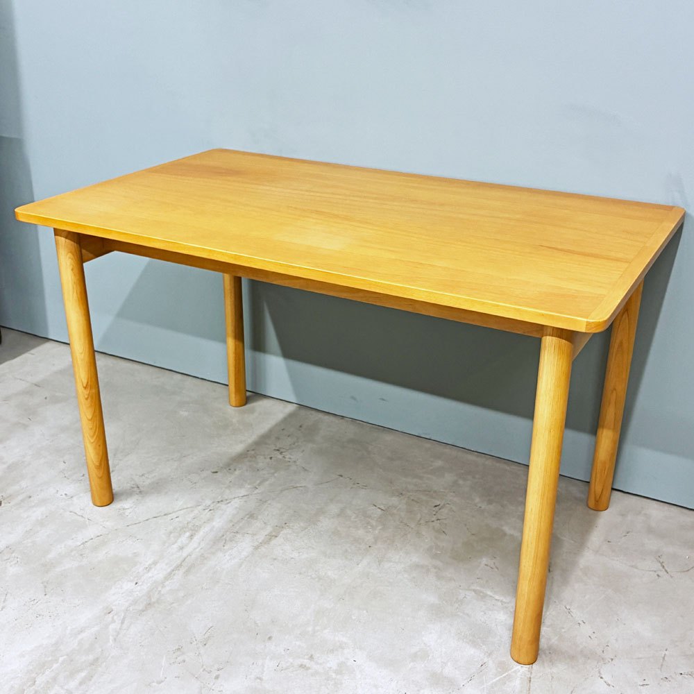 無印良品 MUJI 木製テーブル ダイニングテーブル ラバーウッド材 120×70cm ナチュラルデザイン 参考定価￥39,900- ◎