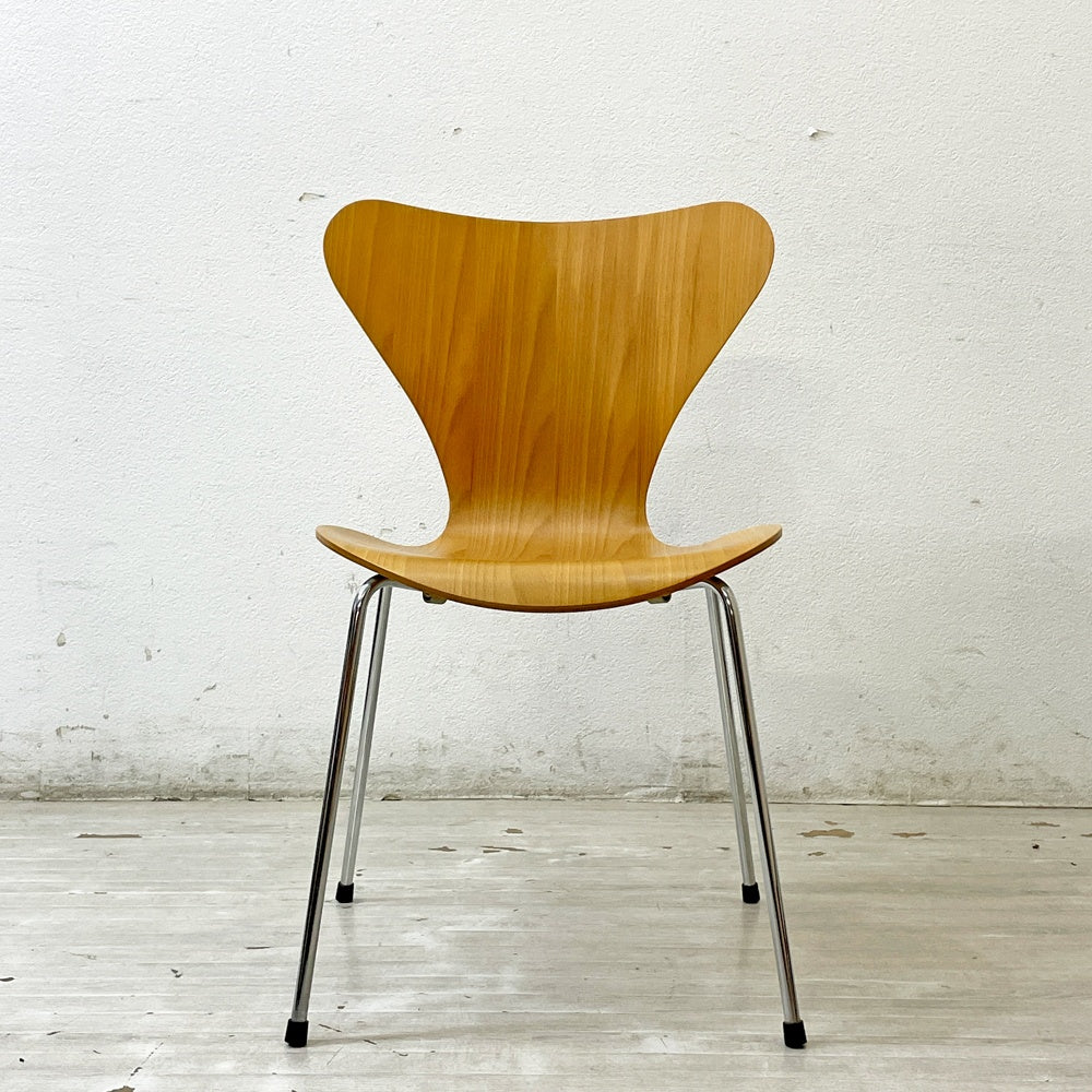 フリッツハンセン Fritz Hansen セブンチェア ビーチ材 ナチュラル アルネ・ヤコブセン Arne Jacobsen スタッキング デンマーク 北欧家具 A ●