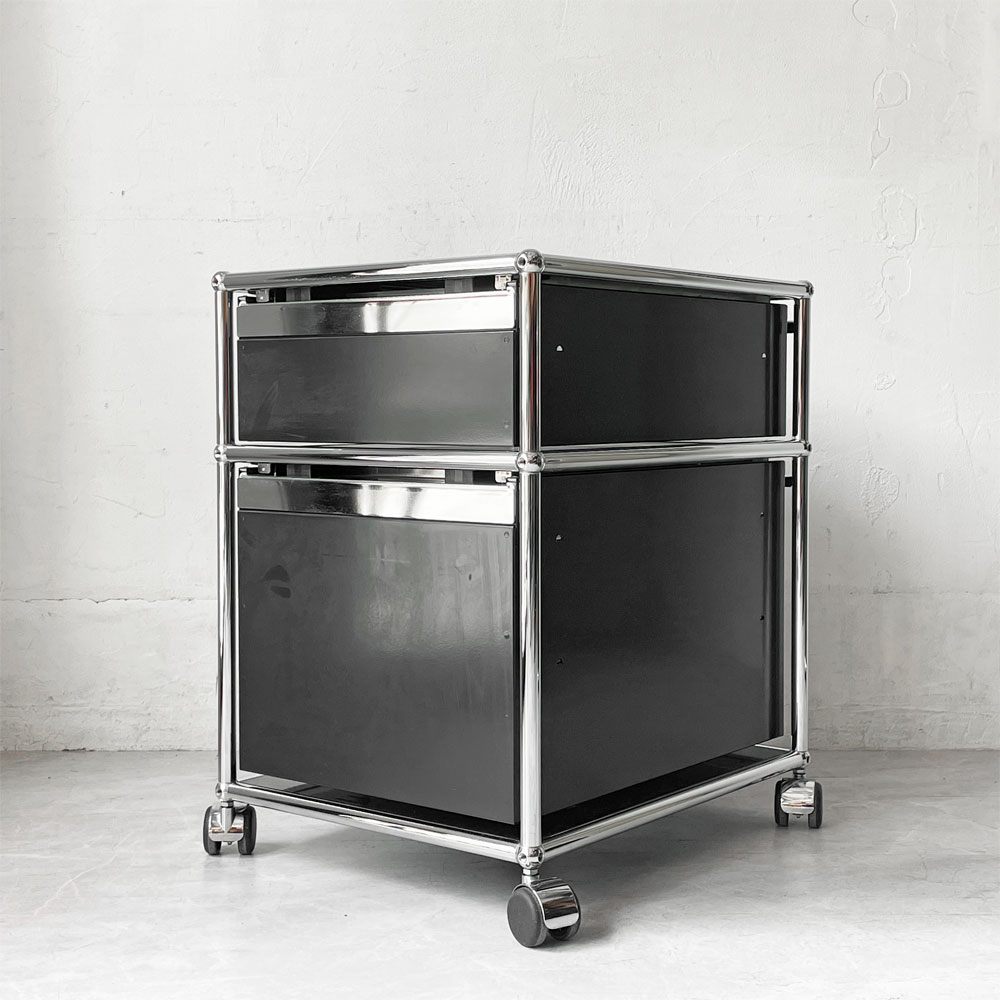 USMハラー USM Haller モジュラーファニチャー ロールボーイ デスクワゴン 2ドロワー グラファイトブラック キャスター トレイ付き 定価￥212,456- ★