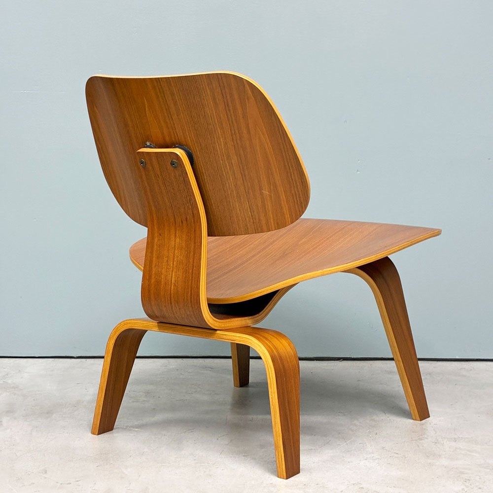 ハーマンミラー Herman Miller プライウッドラウンジチェア LCW ウッドレッグ ウォールナット C&R イームズ ミッドセンチュリー 2007年製 ◎