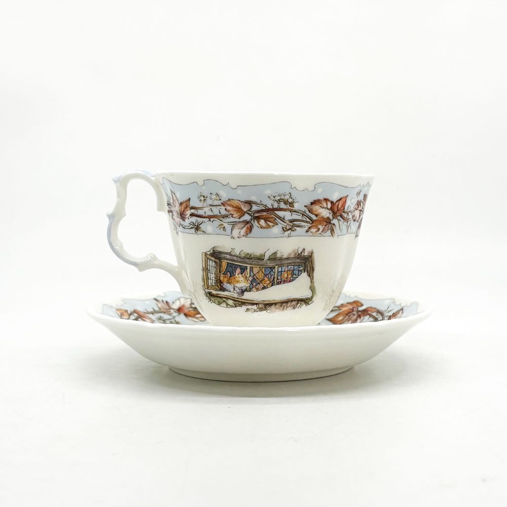 ロイヤルドルトン Royal Doulton ブランブリーヘッジ ティーカップ＆ソーサー 1999年限定品 イギリス 箱付き B ●