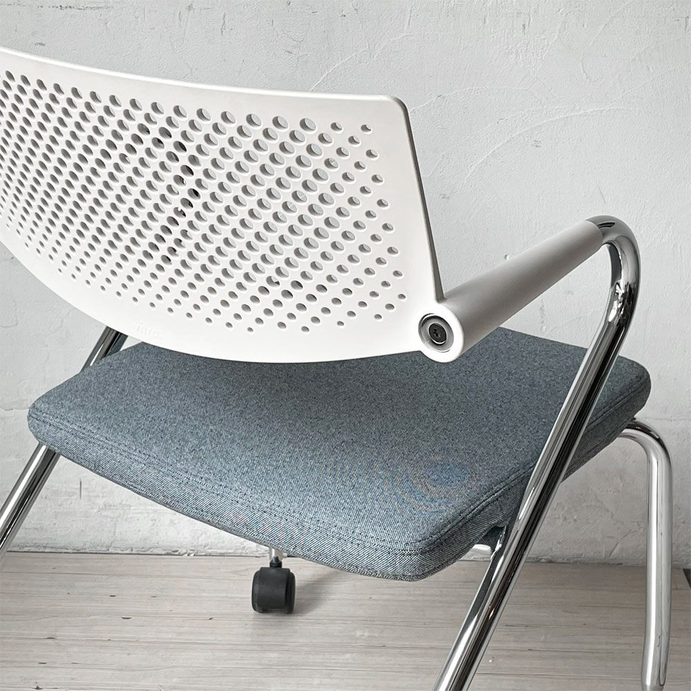 ヴィトラ vitra ビザロール Visaroll デスクチェア ミーティングチェア キャスターベース スタッキング アントニオ・チッテリオ B ★