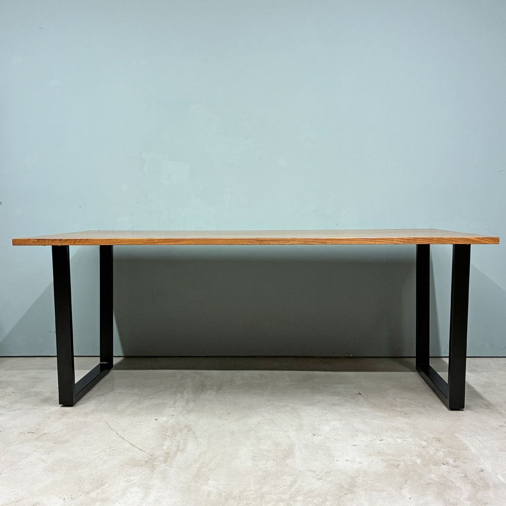 高野木工 グラム GRAM ダイニングテーブル ウォールナット材 180×90cm IDC大塚家具取扱い ナチュラルモダン 定価￥291,000- ◎
