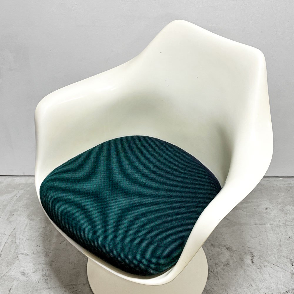 ノル ノール Knoll サーリネンコレクション チューリップチェア アームチェア ダイニングチェア ビンテージ ホワイト 座面クッション交換済み エーロ・サーリネン 参考定価￥520,300- ●