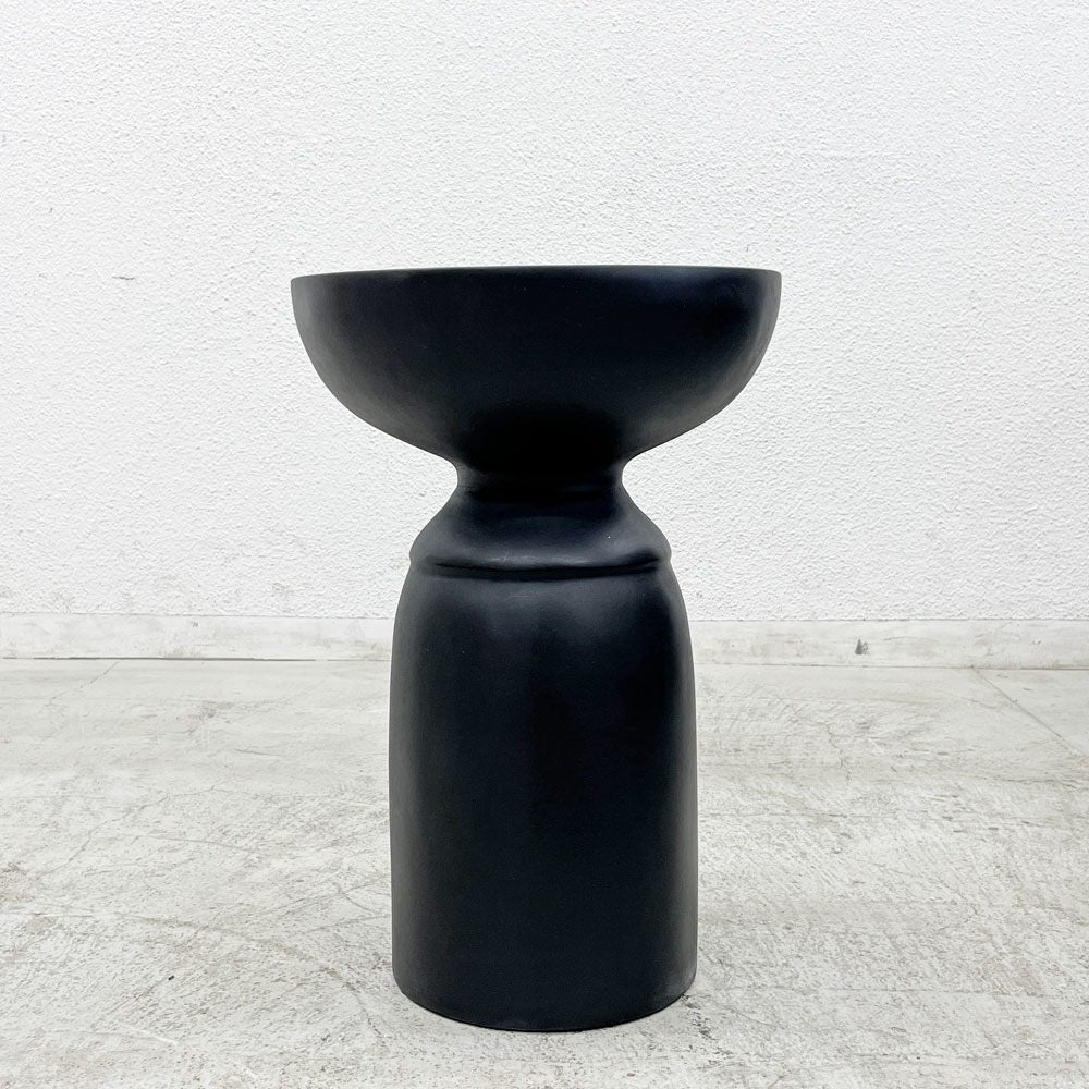 モーダエンカーサ moda en casab トーテム TOTEM table サイドテーブル スツール コンクリート 未使用品 箱付き B 〓