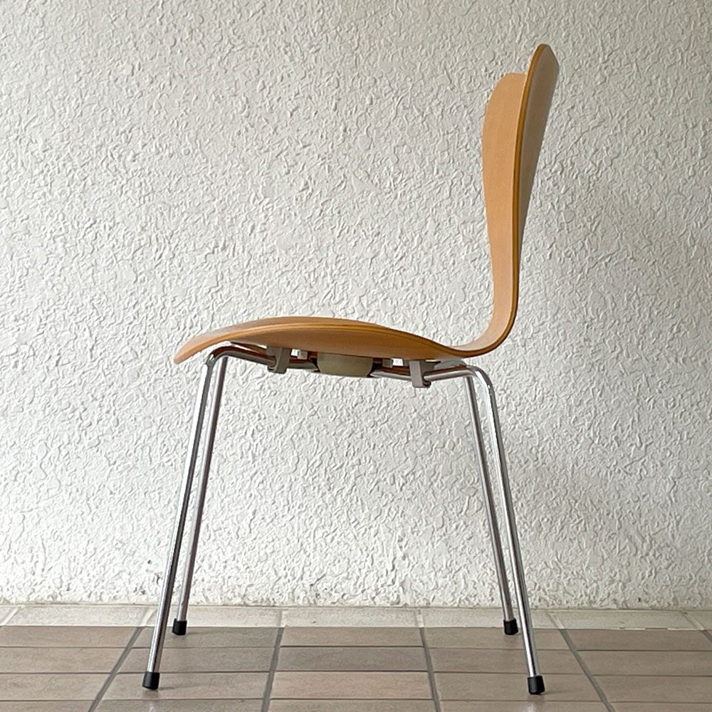 フリッツハンセン Fritz Hansen セブンチェア ビーチ材 ナチュラル アルネ・ヤコブセン Arne Jacobsen スタッキング デンマーク 北欧家具 B ◇