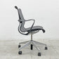 ハーマンミラー Herman Miller セトゥー Setu チェア マルチパーパスチェア オフィスチェア リボンアーム 5本脚 キャスター付き スタジオ7.5 昇降機能付 定価130,900円 〓